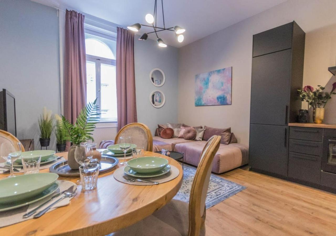 Budapest True Gem Downtown Next To Synagogue And Gozsdu Garden Area Exteriör bild